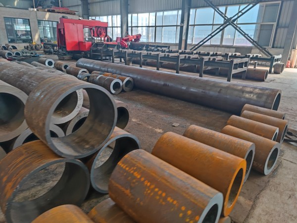 定陶定陶定陶42CrMo无缝钢管厂家 现货库存 可零切零售非标定做 定陶定陶定陶42CrMo无缝钢管厂家 现货库存 可零切零售非标定做